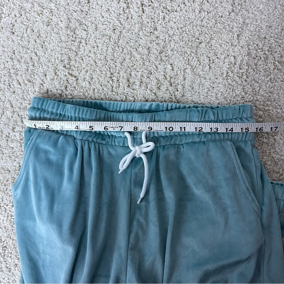 Weekend Edition Jogger Pants - Picture 4 of 9